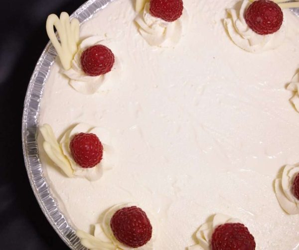 Christmas Cheesecake - Image 3